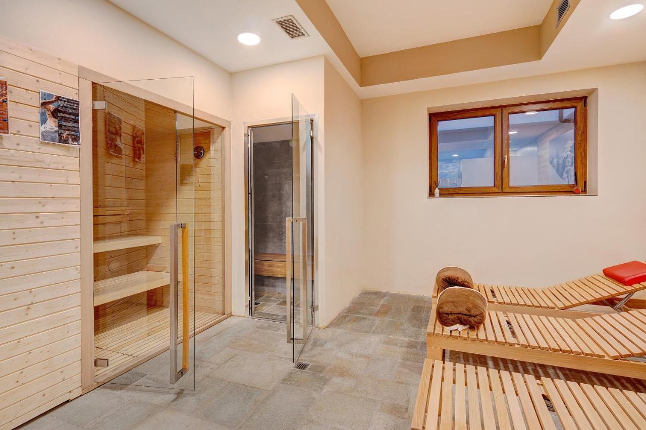 Rasia Residence Relax Wood Livigno Exterior photo
